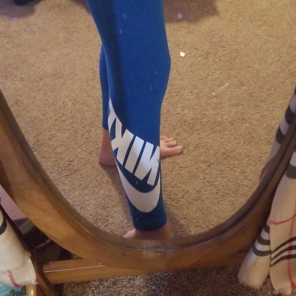 Blue nike leggings